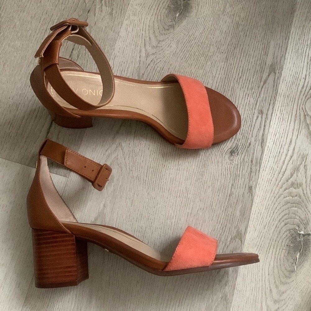 Vionic Two-Tone Brown and Coral Block Heel Sandals